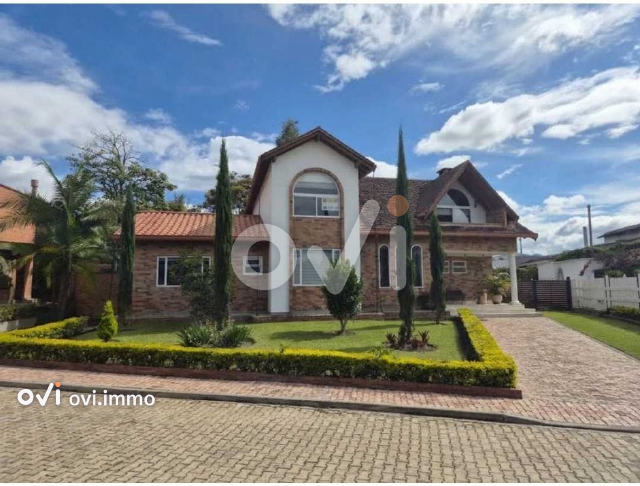 Casa en El Retiro