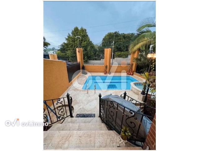 Casa campestre en Loma del Escobero, Envigado