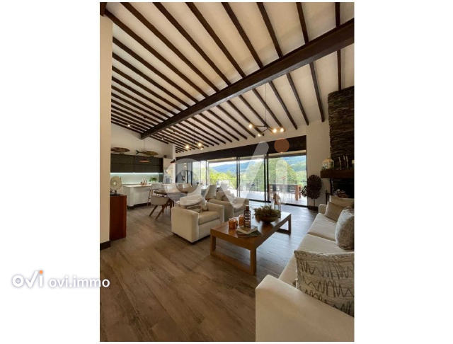 Casa en Llanogrande, Rionegro