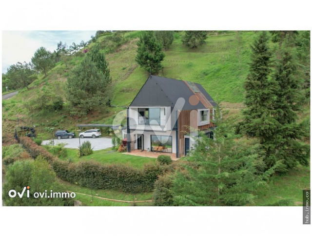 Casa campestre en El Poblado, Las Palmas, Medellin