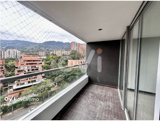 Apto en Loma de las Brujas, Envigado