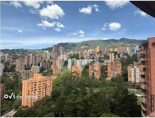 Apto en El Poblado, Medellin