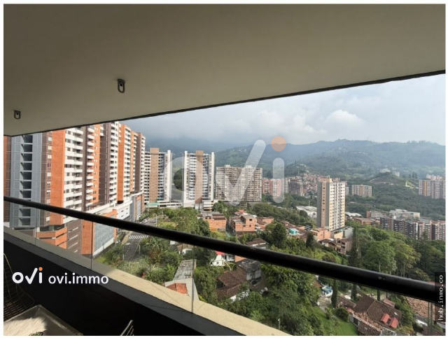 Apto en Loma de las Brujas, Envigado