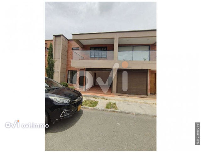 Casa en San Antonio de Pereira, Rionegro