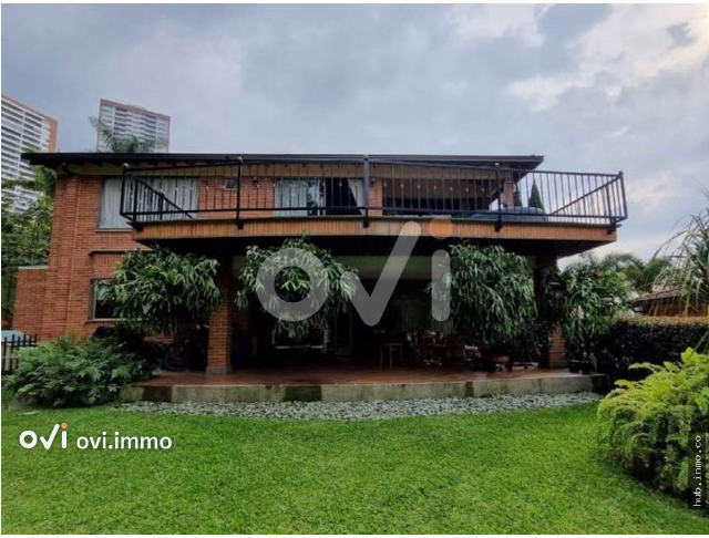 Casa en El Poblado, Medellin