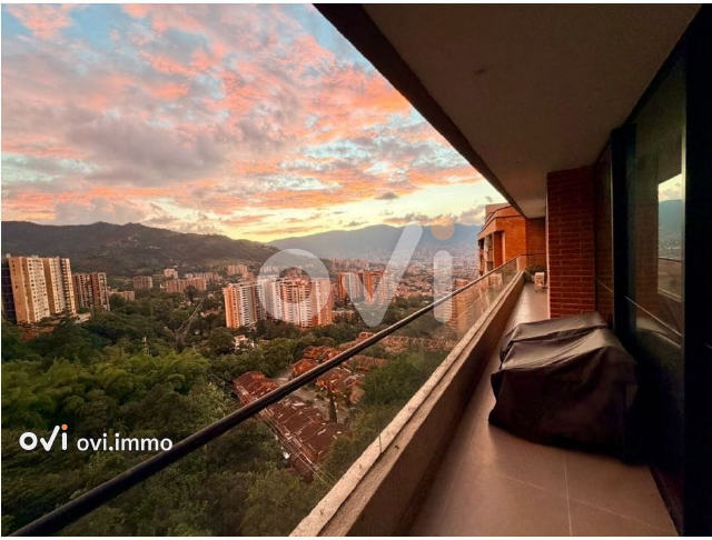 Apto en Loma de las Brujas, Envigado
