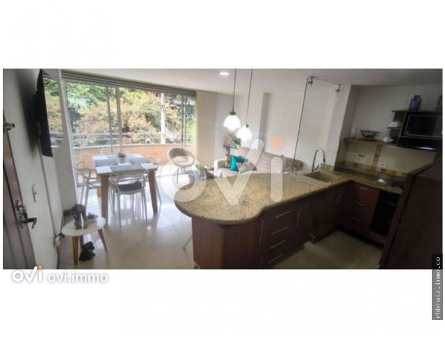Apto en Laureles, La Castellana, Medellin