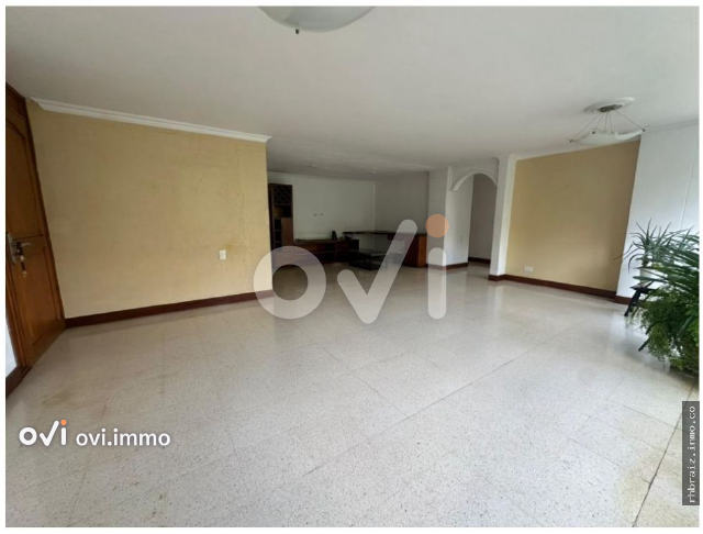Apto en Laureles, Medellin