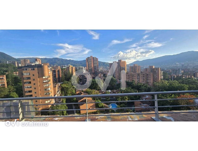 Apto en El Poblado, El Campestre, Medellin