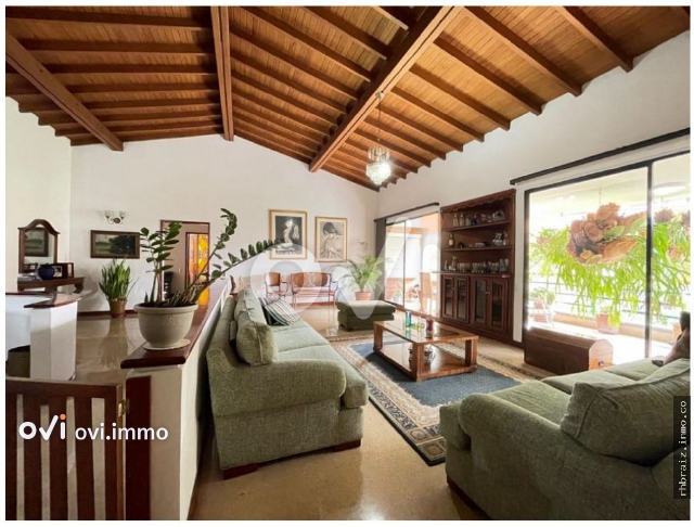 Apto en Laureles, Conquistadores, Medellin