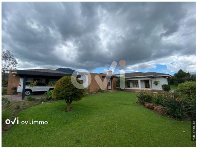 Casa campestre en San Antonio de Pereira, Rionegro