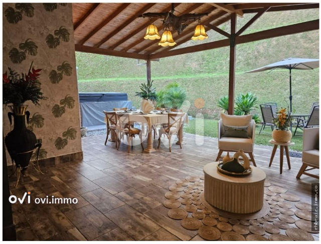 (APARTAMENTO) (La Mosquitra)