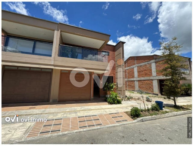 Casa en San Antonio de Pereira, Rionegro