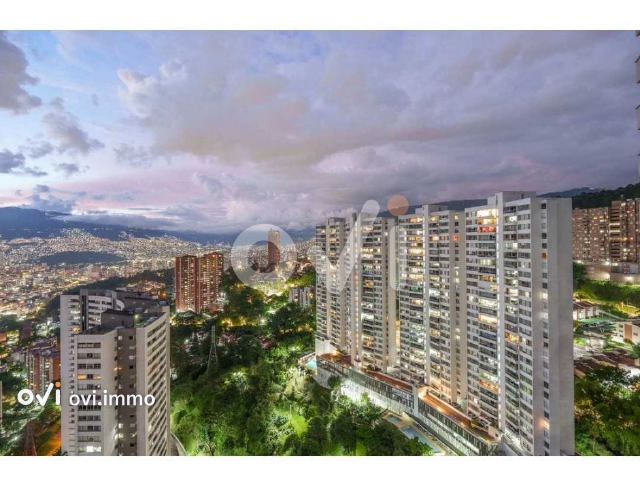 Apto en El Poblado, Las Palmas, Medellin