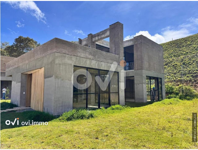 Casa campestre en Alto del Escobero, Envigado