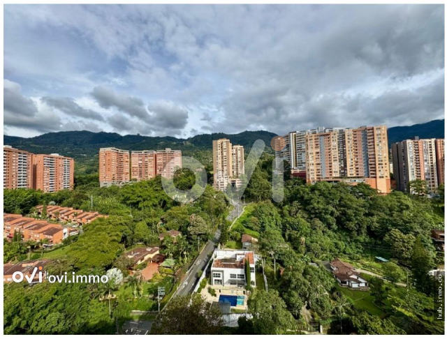 Apto en Loma de las Brujas, Envigado