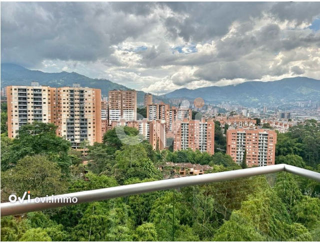 Apto en Loma del Esmeraldal, Envigado