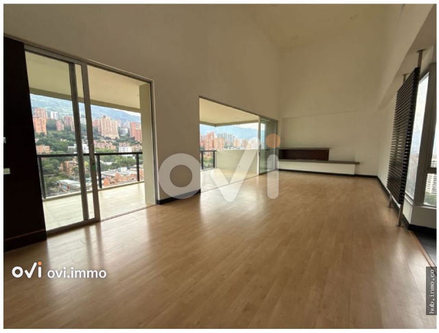 Apto en El Poblado, Medellin
