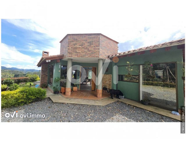 Casa campestre en Vereda El Chuscal, oriente, El Retiro