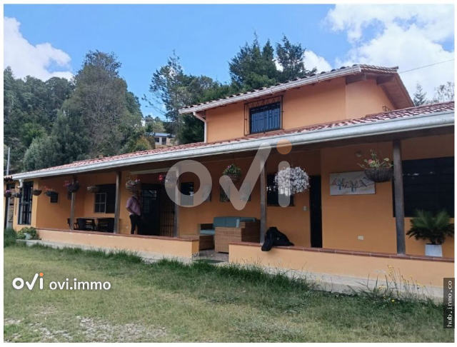 Casa en Vereda Piedras Blancas, Santa Elena