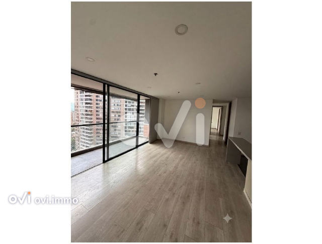 Apto en El Poblado, Altos del Poblado, Medellin