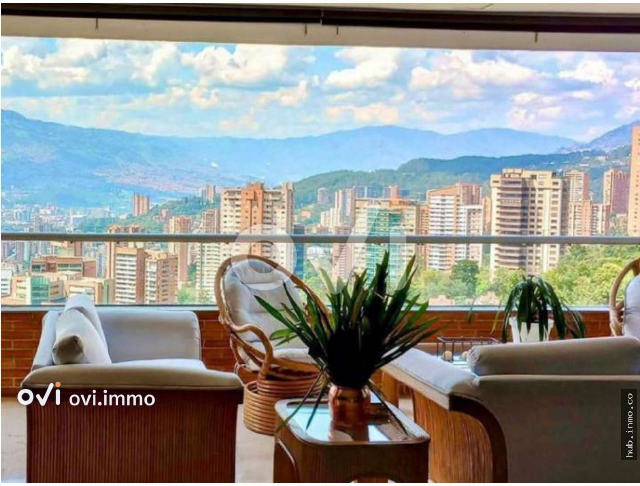 Apto en El Poblado, Medellin