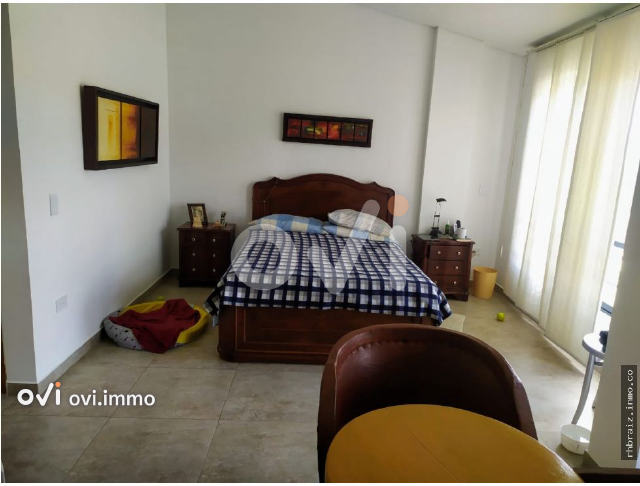 (CASA en la ceja Cerca al viva)