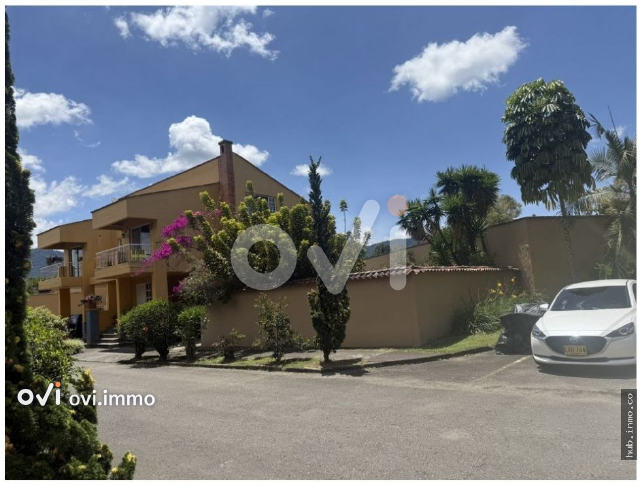 (CASA) (La Ceja)