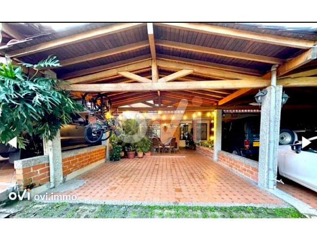 Casa en El Dorado, Envigado