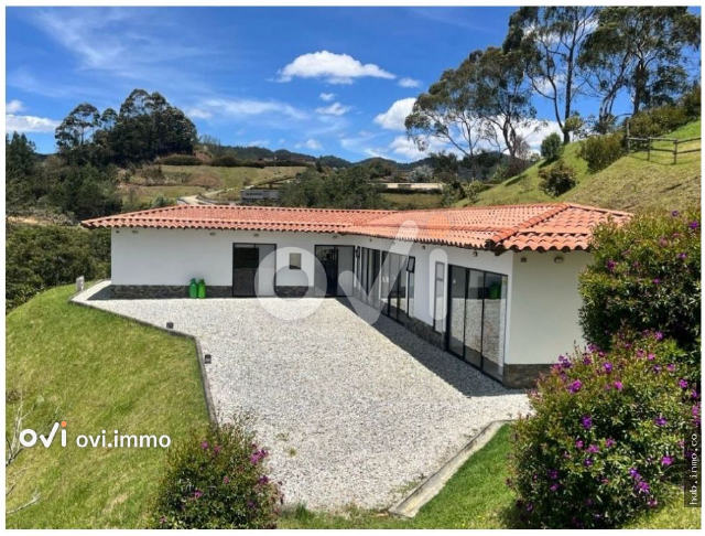 Casa en Alto de las Palmas, Envigado