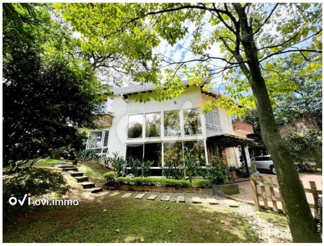 Casa en Loma del Esmeraldal, Envigado