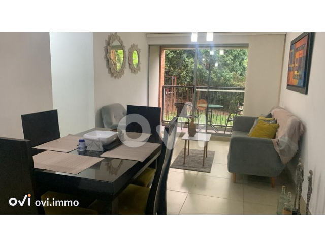 Apto en Laureles, La Castellana, Medellin
