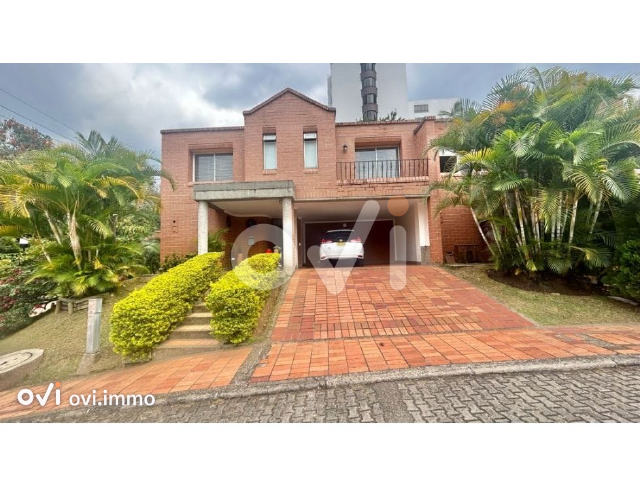 Casa en El Poblado, San Lucas, Medellin