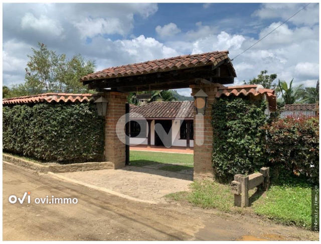 Casa en Aeropuerto Jose Maria Cordova, Rionegro