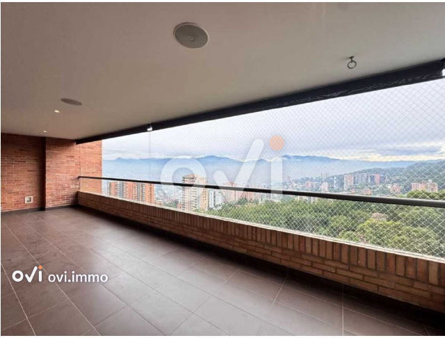 Apto en El Poblado, La Calera, Medellin