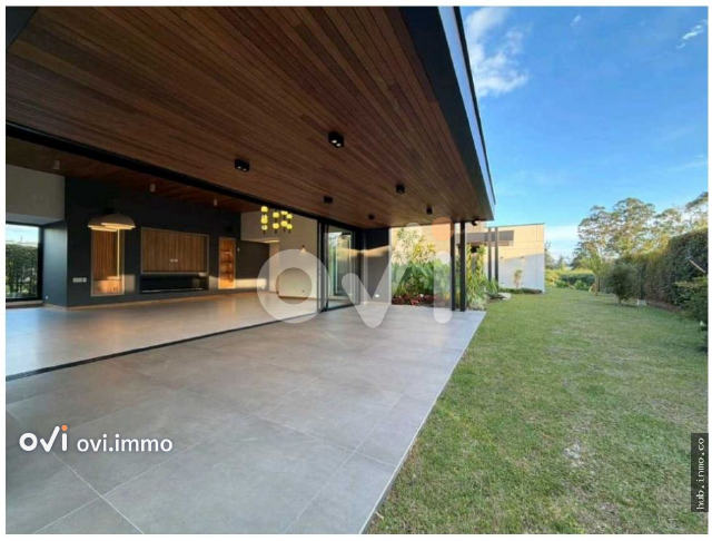 Casa en Llanogrande, Rionegro