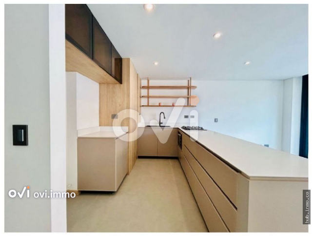 Apto en Laureles, La Castellana, Medellin