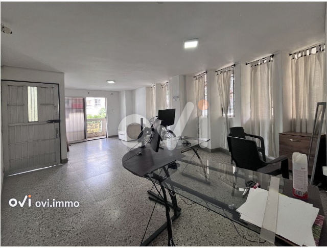 Casa en Laureles, Medellin