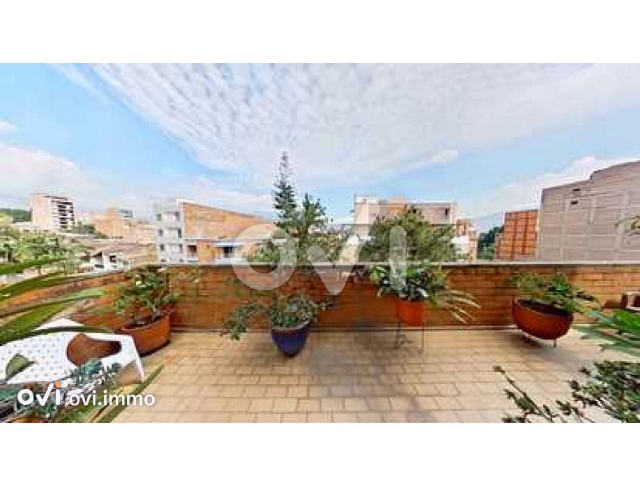 (APTO) piso 5 (Barrio Simon Bolivar Medellin)