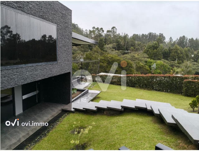Casa campestre en Alto de las Palmas, Envigado