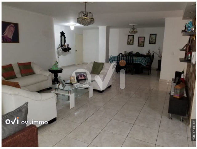 Apto en Laureles, Conquistadores, Medellin