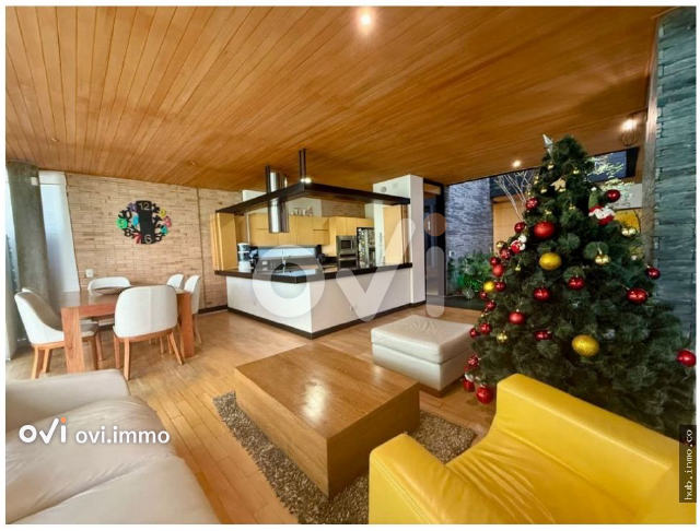 Casa en Montessori, Envigado